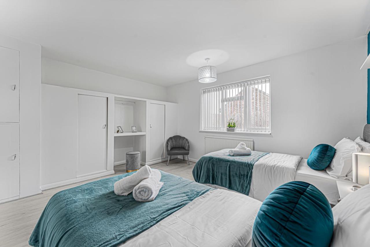 Comfort Zone Yiewsley Exterior foto